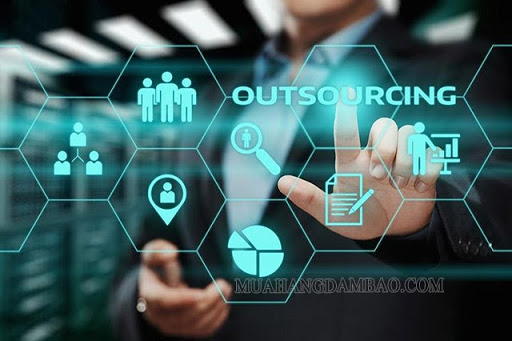 Outsource là hình thức thuê ngoài