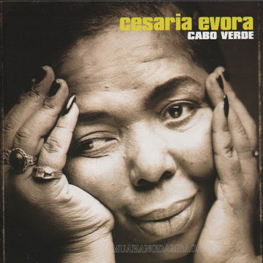 Các album của Cesária Évora thu được thành công vang dội