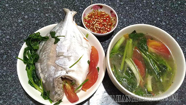 Canh cá chim dưa muối