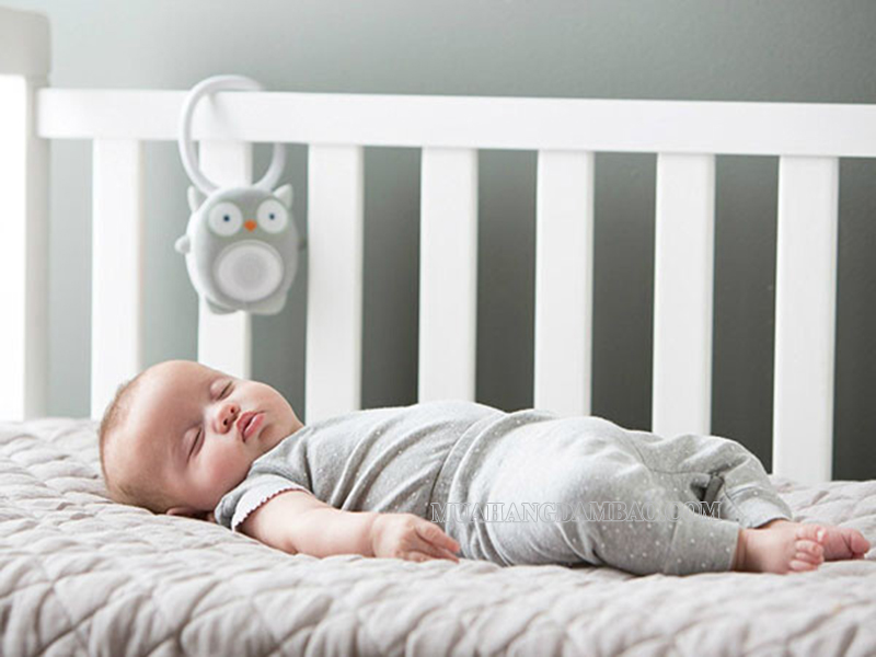 Máy tiếng ồn trắng giúp bé ngủ ngon hơn