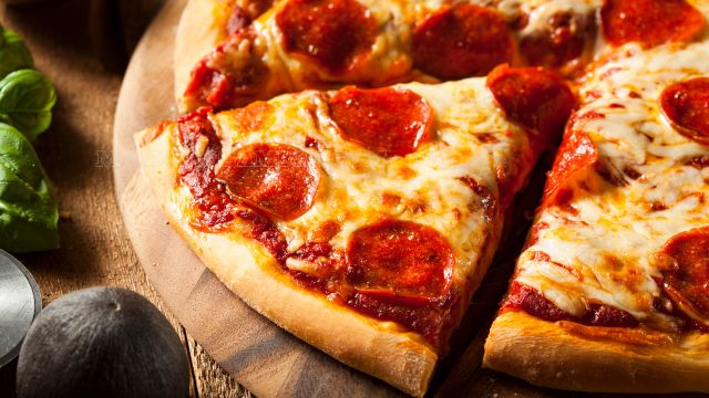 Pizza ở Ba Lan sẽ không kèm theo xốt cà chua như các nước khác